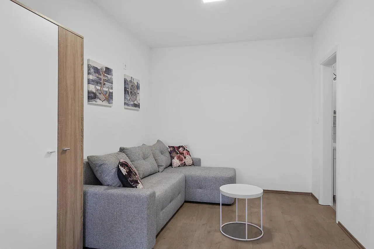 Hostel Elli Split 0*,
