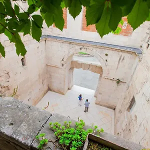 Pensionat Golden Gate Dream, Split